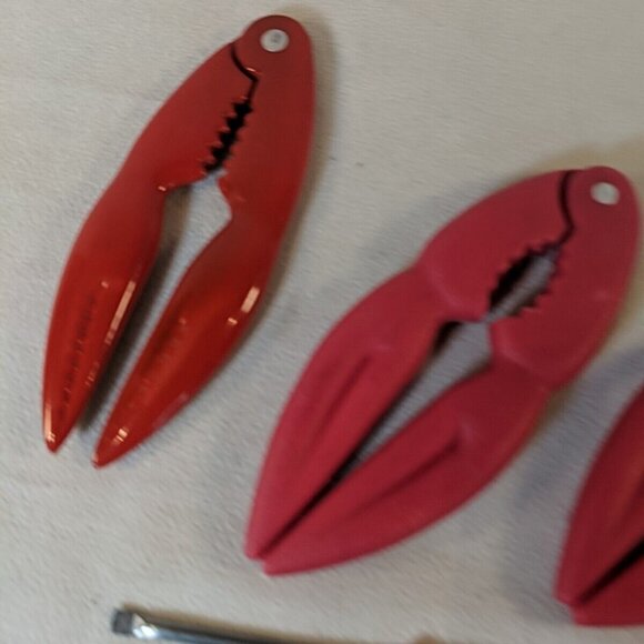 Red Lobster Claw Cracker Pick Fork Lot Set Plastic Metal Tool Seafood Nut Crab - Picture 7 of 11